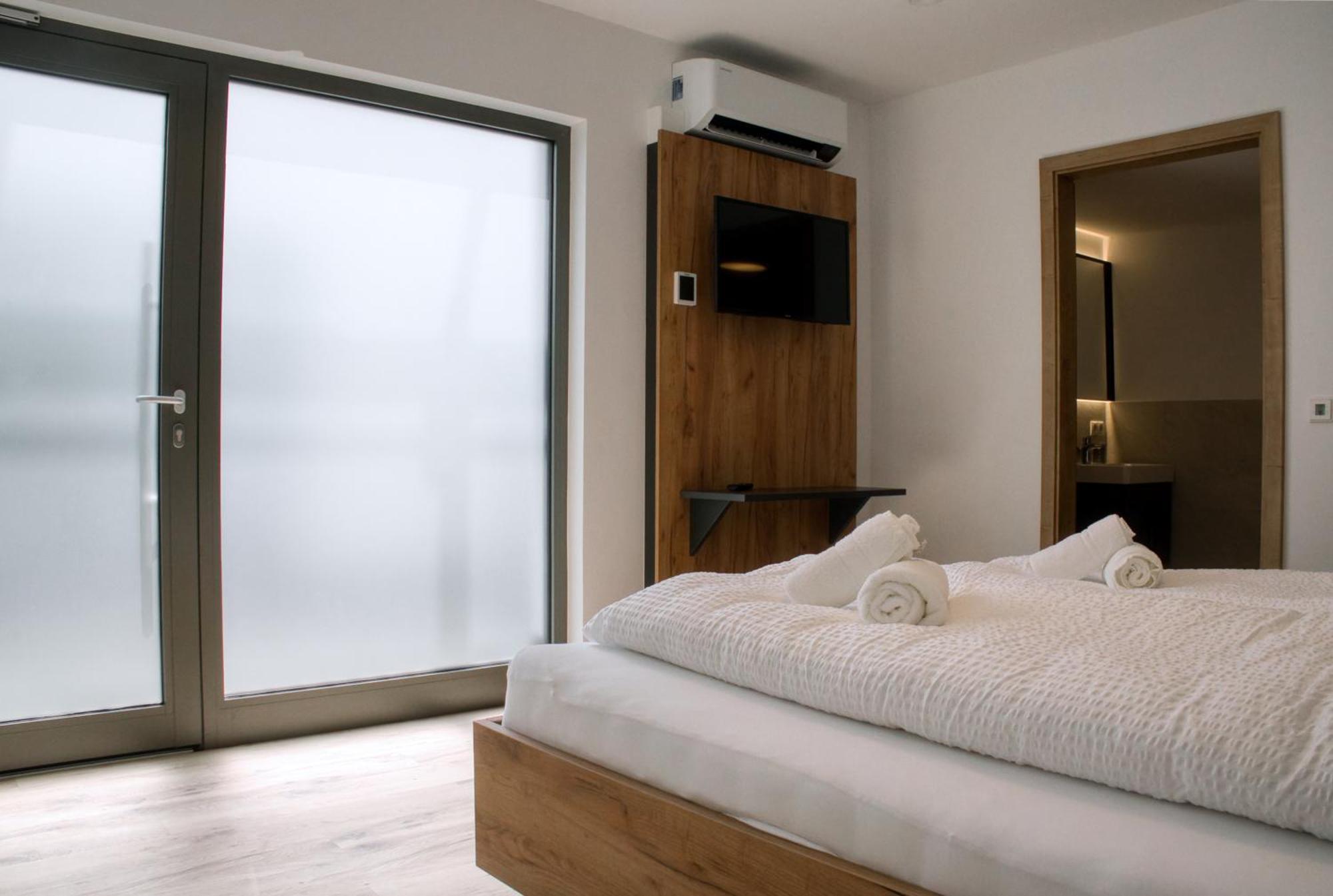 Myquartier City Chalets Innsbruck Exteriör bild